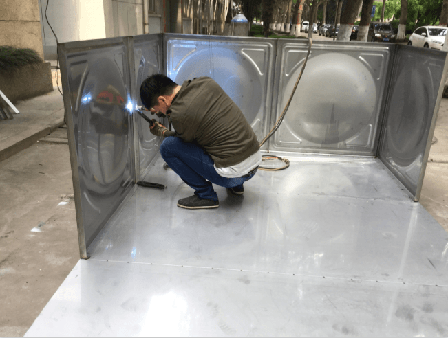 不銹鋼水箱 不銹鋼水箱