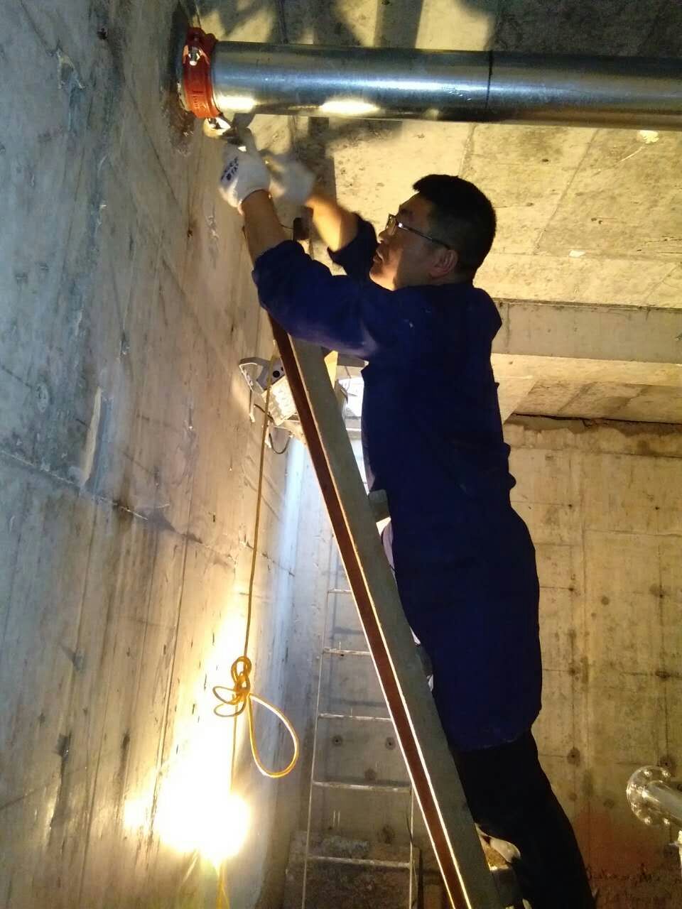 變頻消防供水設(shè)備施工現(xiàn)場(chǎng) 變頻消防供水設(shè)備施工現(xiàn)場(chǎng)